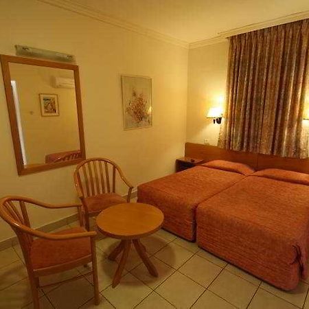 Kibbutz Almog Hotell Eksteriør bilde